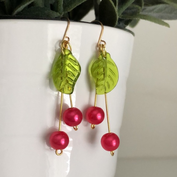 New Cherry Dangling Drop Statement Hand Crafted Earrings Fruit Summer Beach Gift - Picture 3 of 6